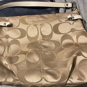 Coach purse good condition held in a no smoking home